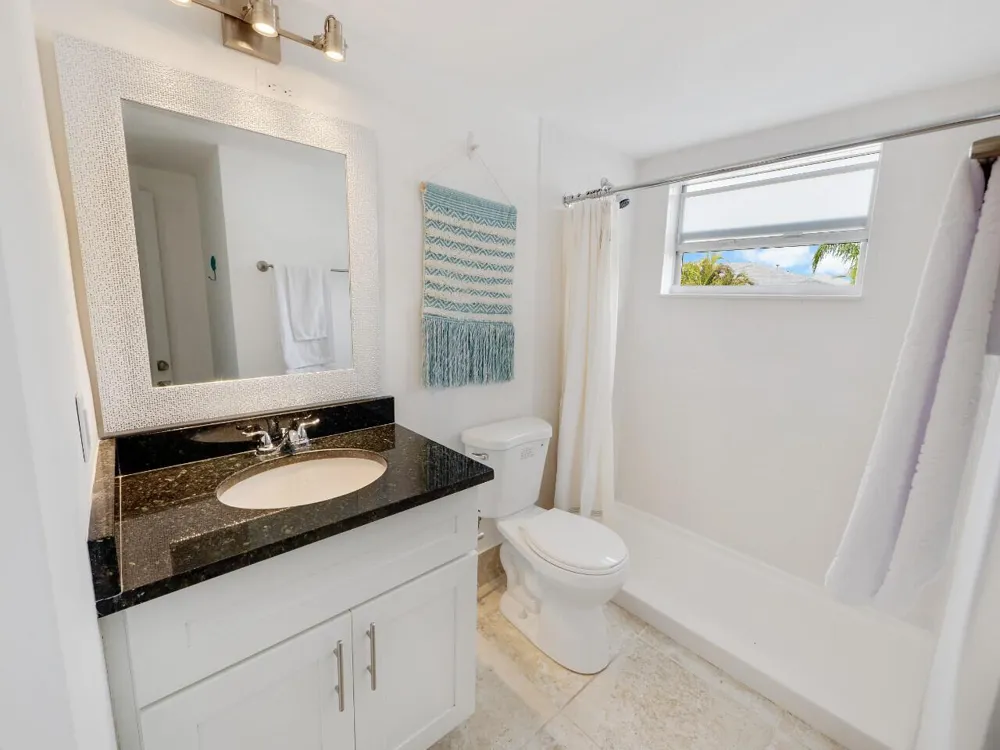 1236 Beach Road #4 Singer Island, FL 33404