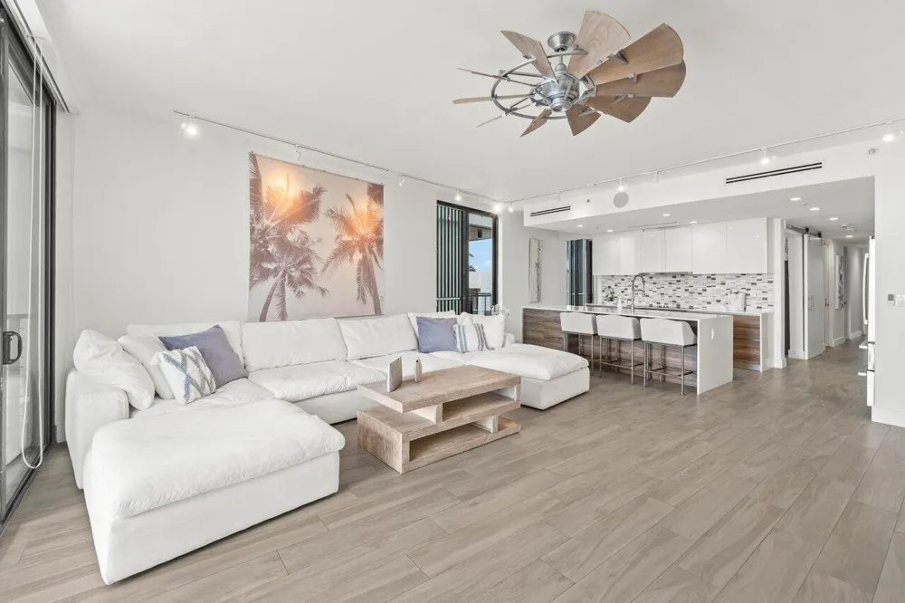 106 Inlet Way #304 Palm Beach Shores, FL 33404