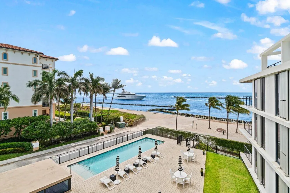 106 Inlet Way #304 Palm Beach Shores, FL 33404