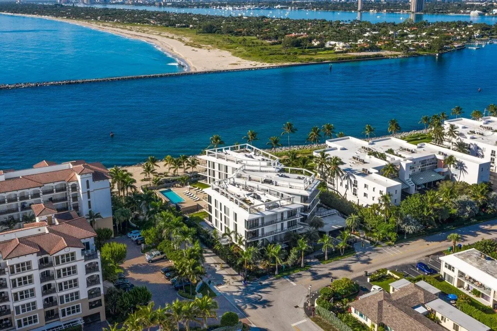 106 Inlet Way #304 Palm Beach Shores, FL 33404