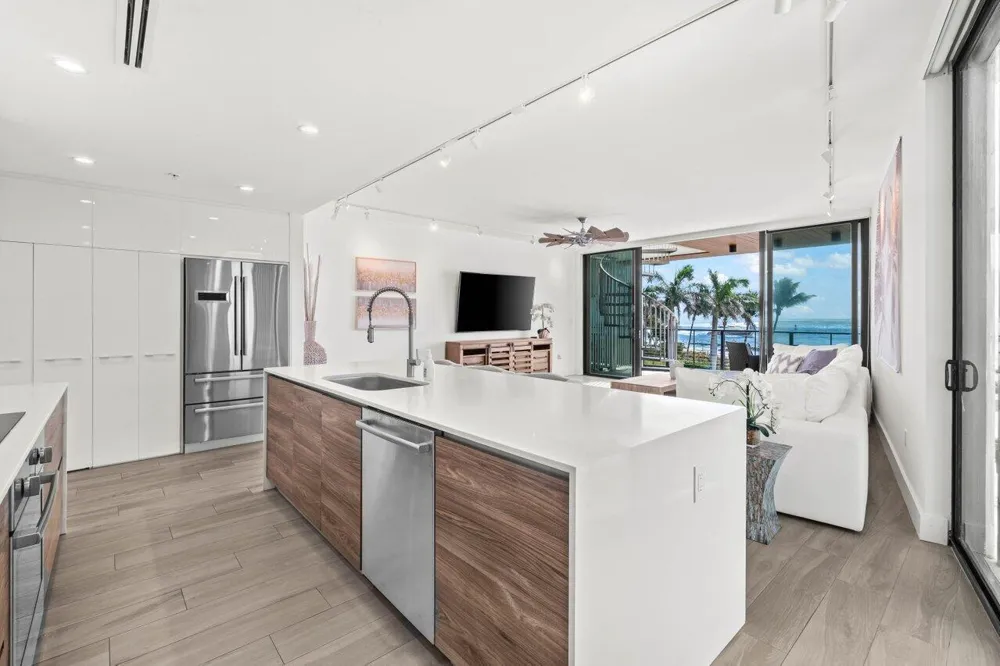 106 Inlet Way #304 Palm Beach Shores, FL 33404