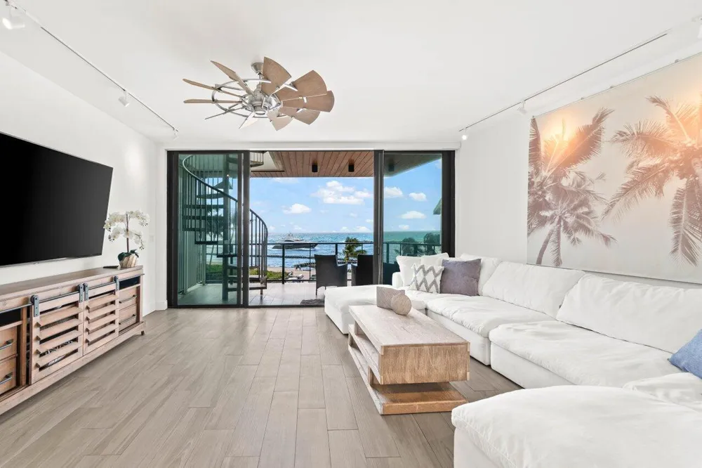 106 Inlet Way #304 Palm Beach Shores, FL 33404