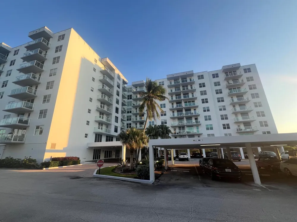 3450 S Ocean Boulevard S #1040 Palm Beach, FL 33480