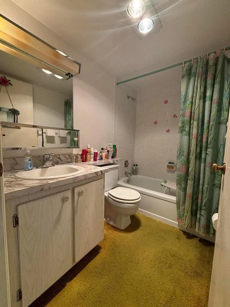 3400 Springdale Boulevard #217 Palm Springs, FL 33461
