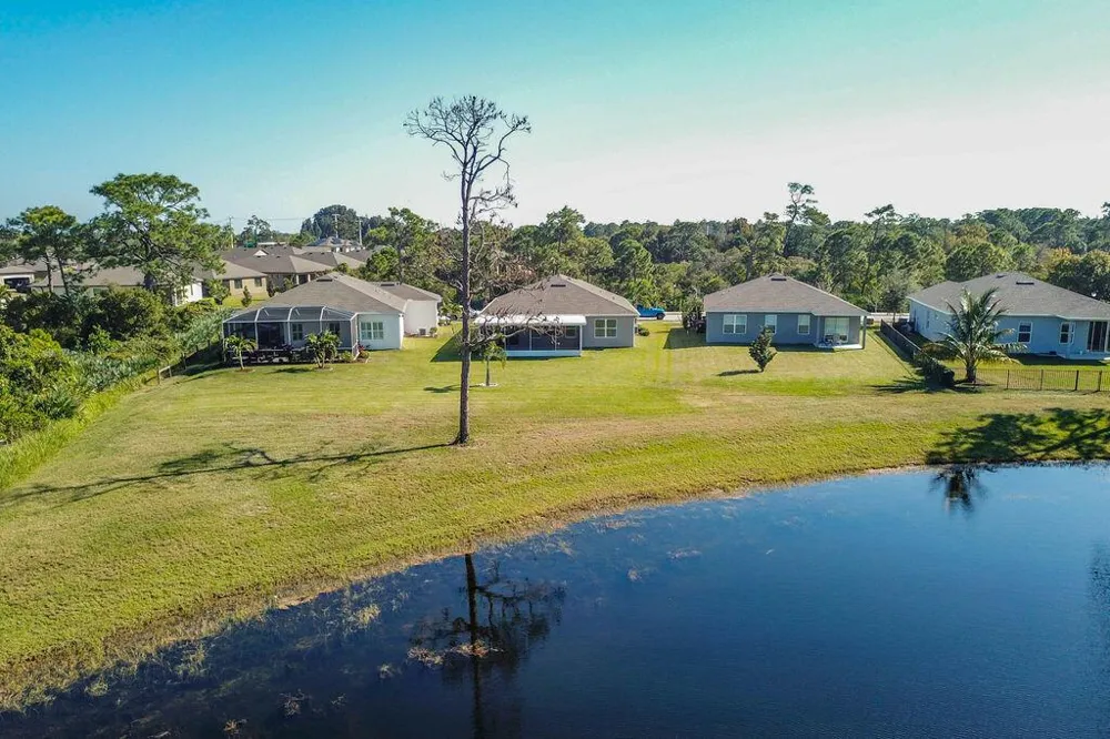 4198 Keeson Circle Vero Beach, FL 32967