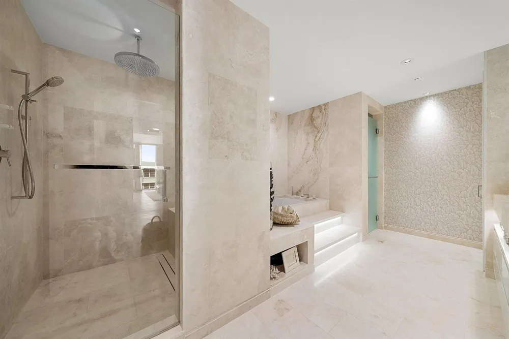 3550 S Ocean Boulevard #7c South Palm Beach, FL 33480