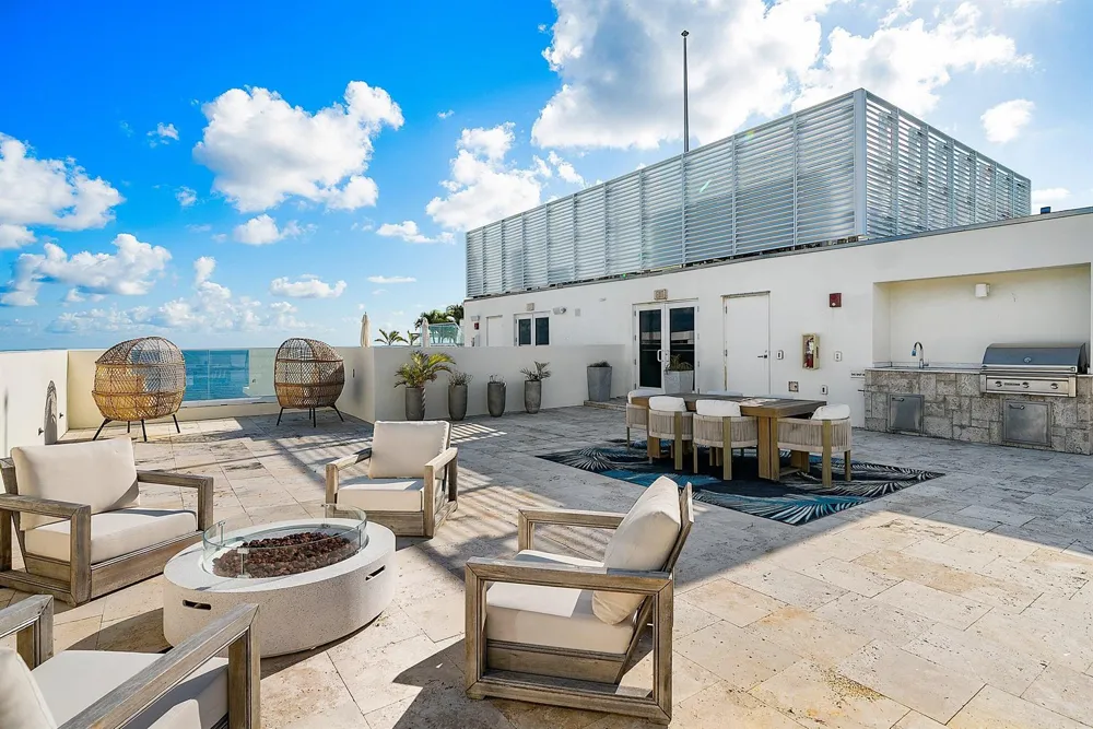 3550 S Ocean Boulevard #7c South Palm Beach, FL 33480
