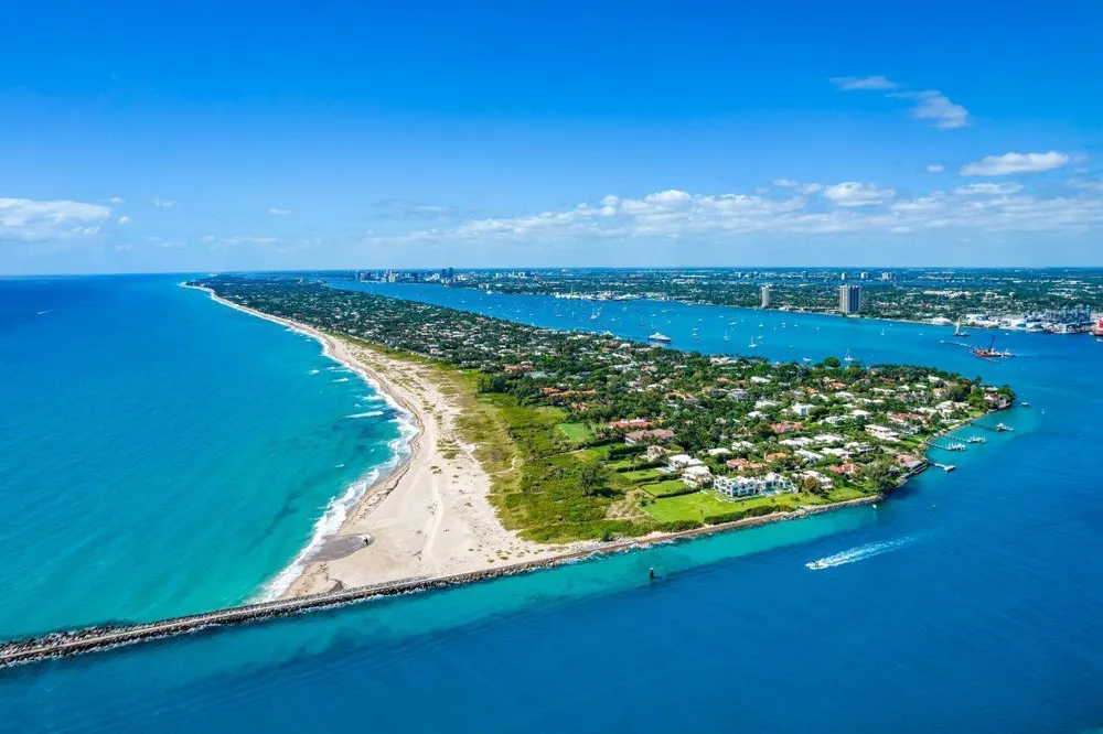 3550 S Ocean Boulevard #7c South Palm Beach, FL 33480