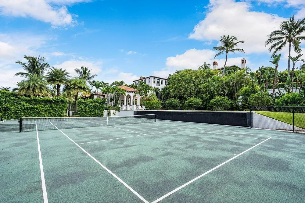 12 Lagomar Road Palm Beach, FL 33480