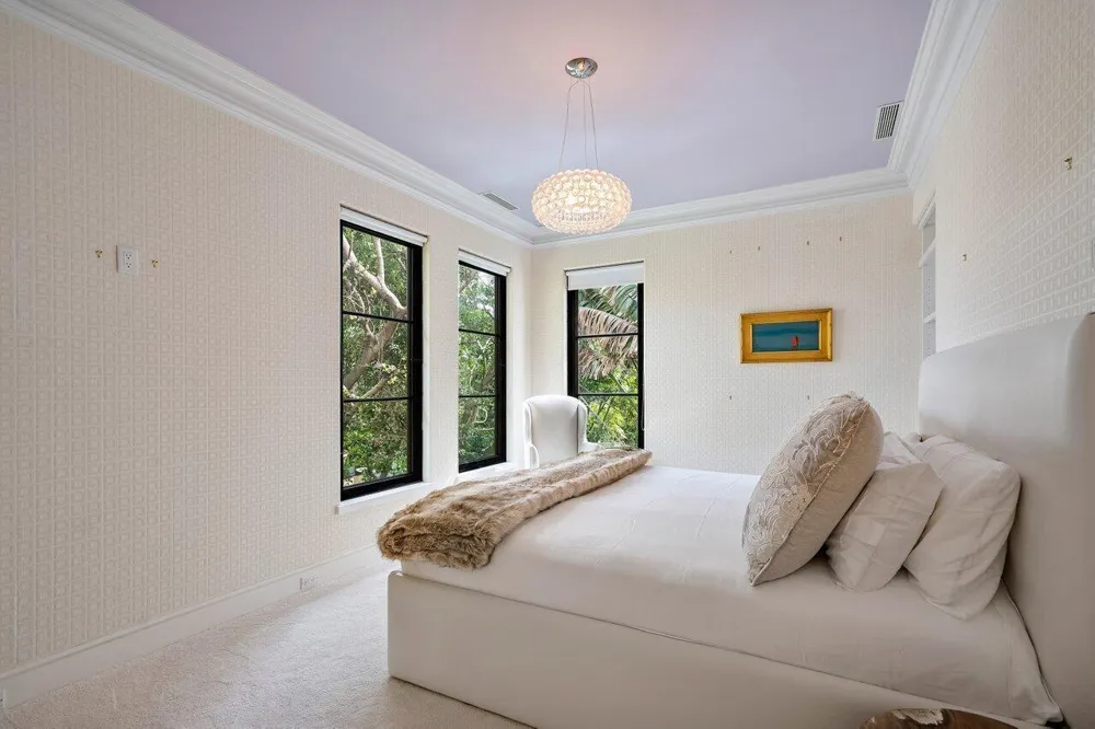 12 Lagomar Road Palm Beach, FL 33480