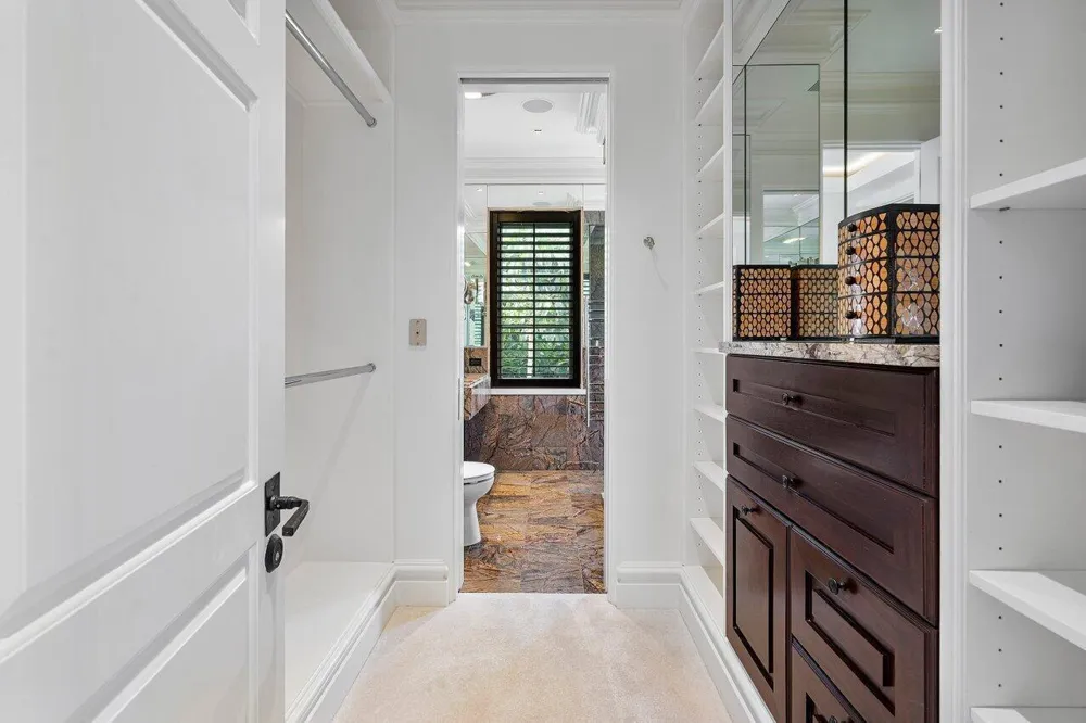 12 Lagomar Road Palm Beach, FL 33480