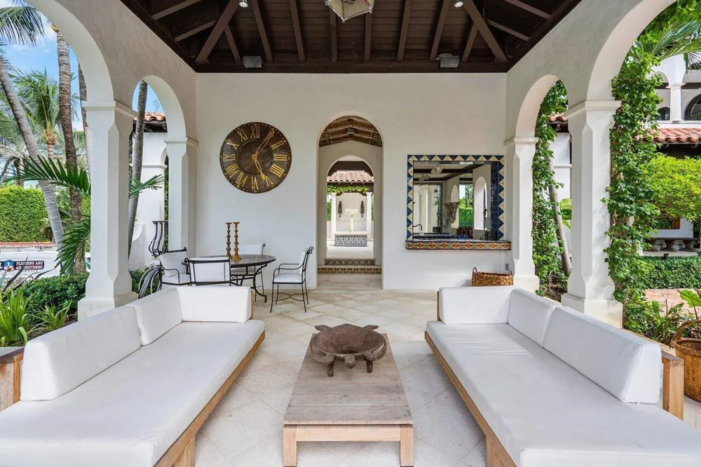 12 Lagomar Road Palm Beach, FL 33480