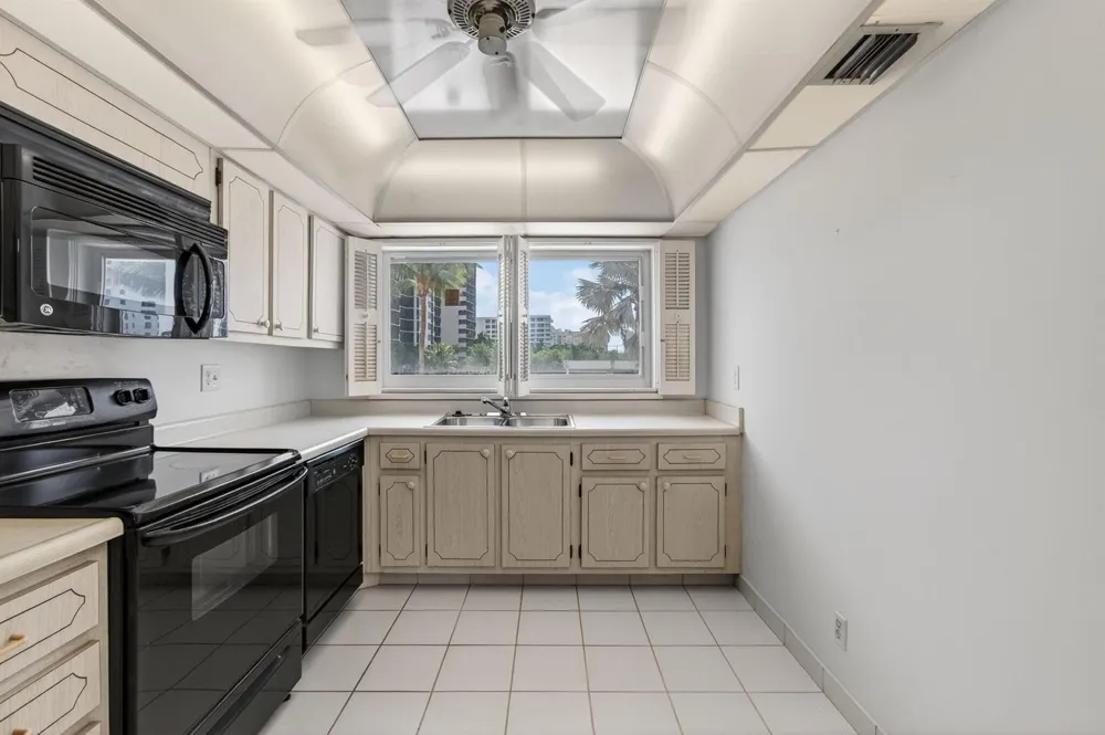 3300 S Ocean Boulevard #320-c Highland Beach, FL 33487