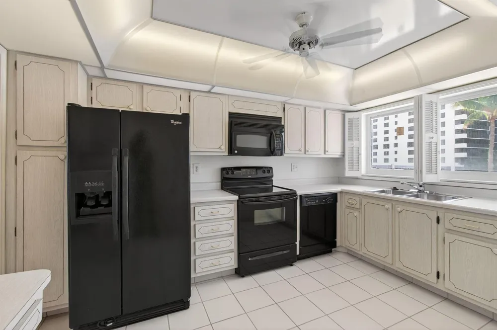 3300 S Ocean Boulevard #320-c Highland Beach, FL 33487