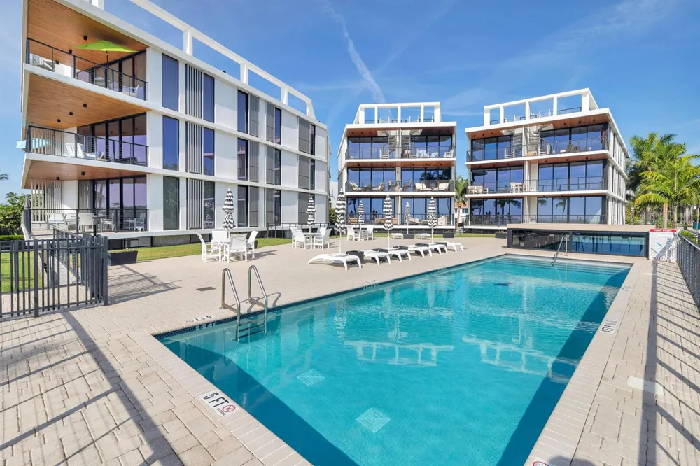 106 Inlet Way #202 Palm Beach Shores, FL 33404