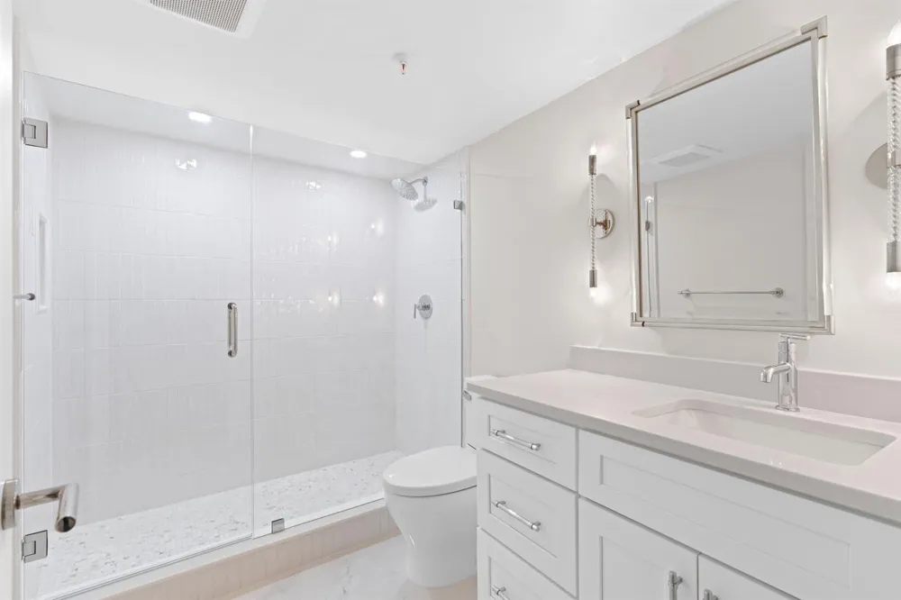 3360 S Ocean Boulevard #1dii Palm Beach, FL 33480