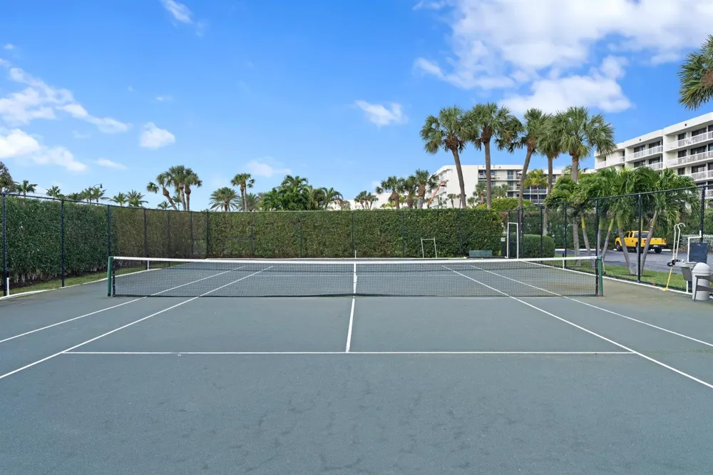 3360 S Ocean Boulevard #1dii Palm Beach, FL 33480
