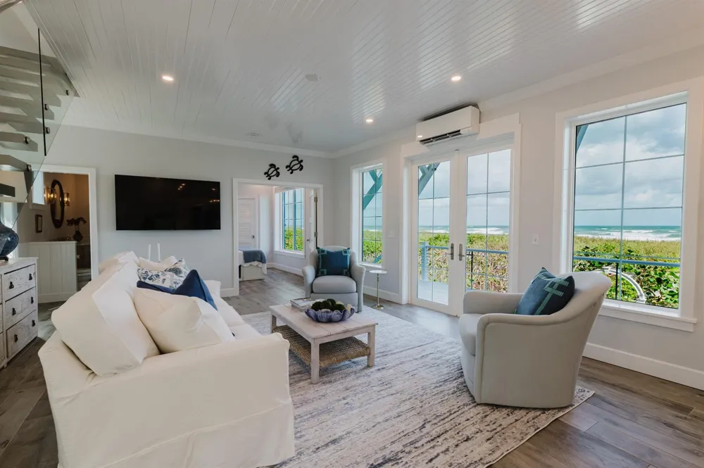 113 Beach Road Jupiter Island, FL 33455