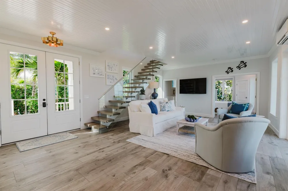 113 Beach Road Jupiter Island, FL 33455