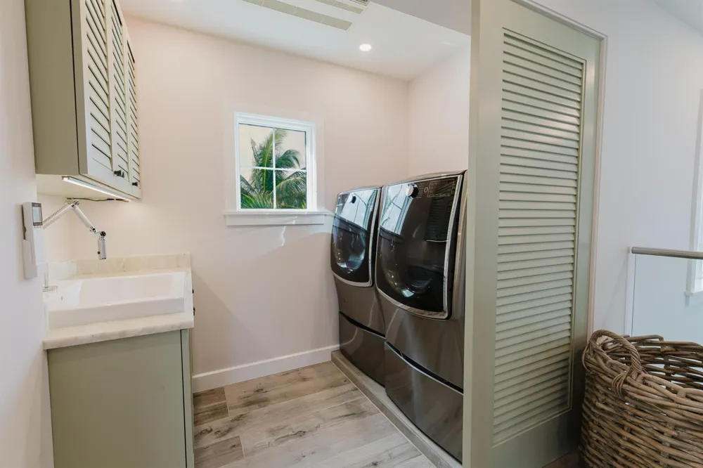 113 Beach Road Jupiter Island, FL 33455