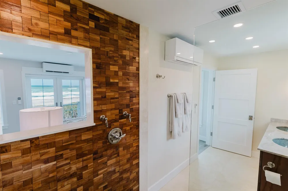 113 Beach Road Jupiter Island, FL 33455