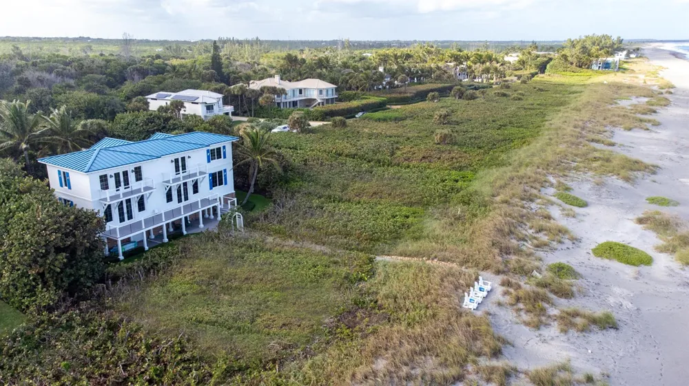113 Beach Road Jupiter Island, FL 33455