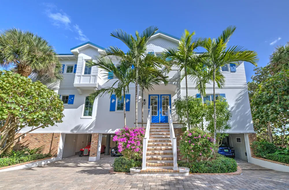 113 Beach Road Jupiter Island, FL 33455