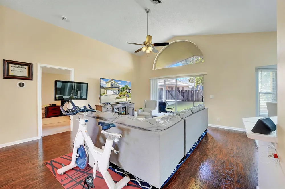 2008 Normandy Circle West Palm Beach, FL 33409