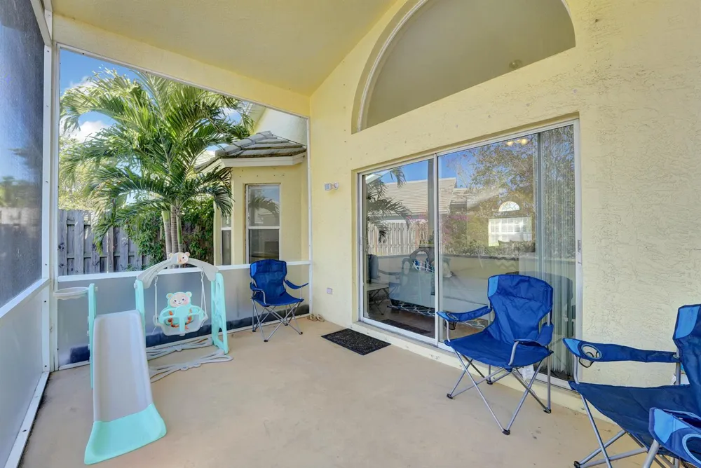 2008 Normandy Circle West Palm Beach, FL 33409