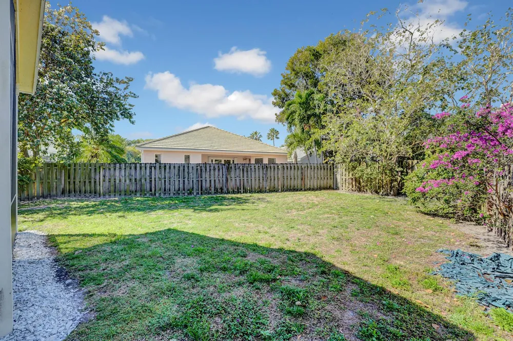 2008 Normandy Circle West Palm Beach, FL 33409