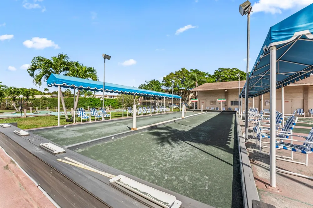 225 Bonnie Boulevard #302 Palm Springs, FL 33461