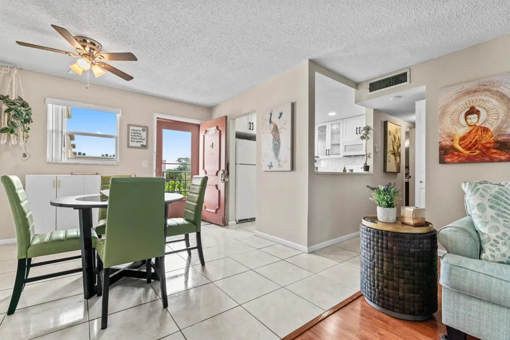 225 Bonnie Boulevard #302 Palm Springs, FL 33461