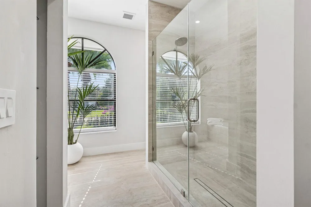 48 Harbour Drive Ocean Ridge, FL 33435