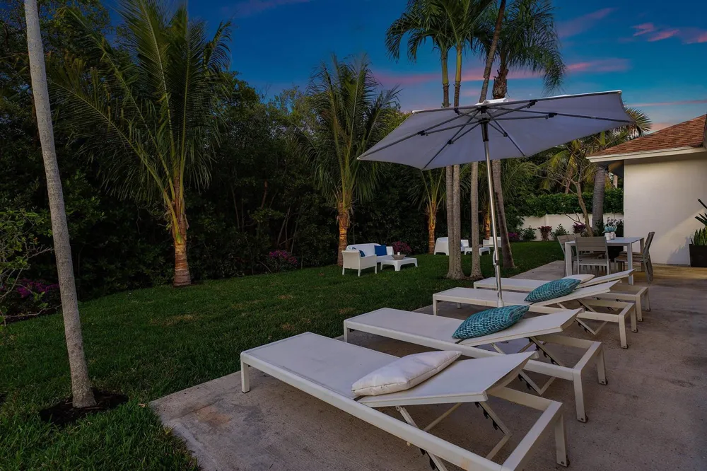 48 Harbour Drive Ocean Ridge, FL 33435