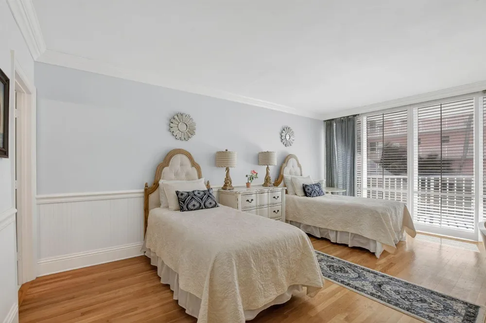 2917 S Ocean Boulevard #205 Highland Beach, FL 33487