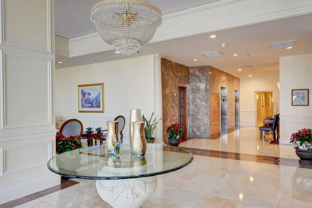 2917 S Ocean Boulevard #205 Highland Beach, FL 33487