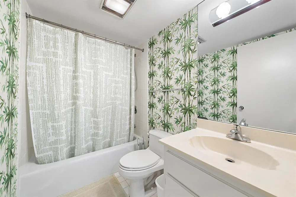 400 S Ocean Boulevard #103a Manalapan, FL 33462
