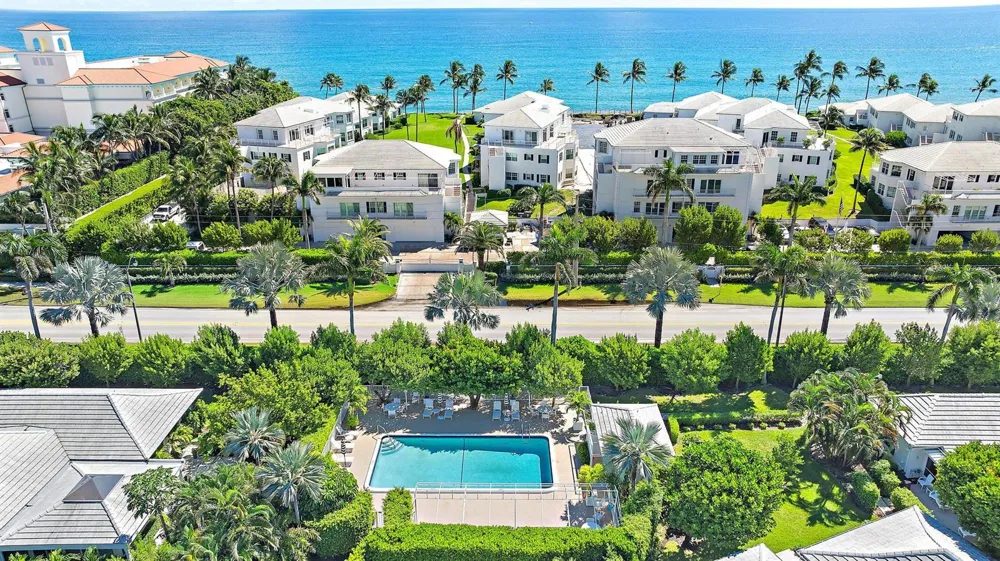 400 S Ocean Boulevard #103a Manalapan, FL 33462