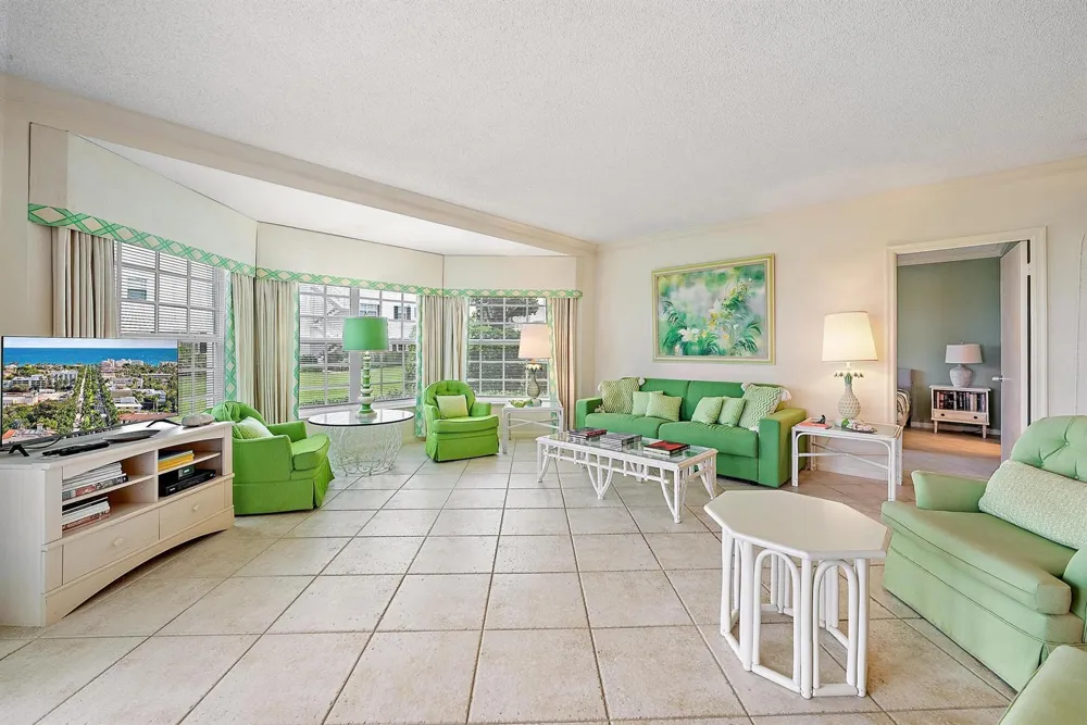 400 S Ocean Boulevard #103a Manalapan, FL 33462