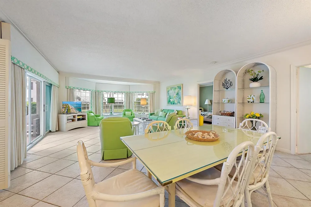 400 S Ocean Boulevard #103a Manalapan, FL 33462