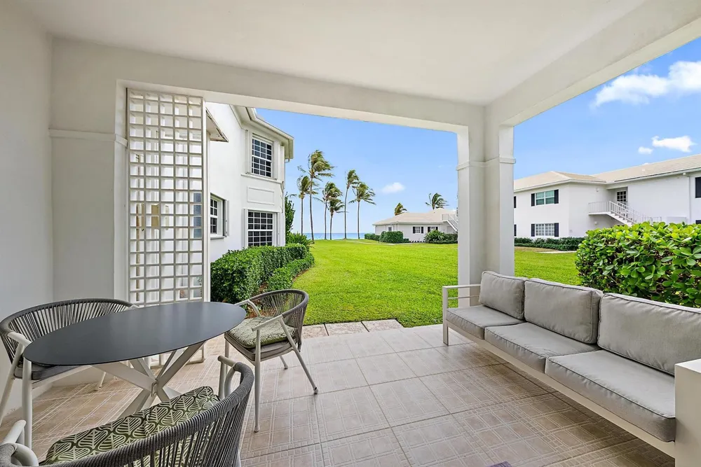400 S Ocean Boulevard #103a Manalapan, FL 33462