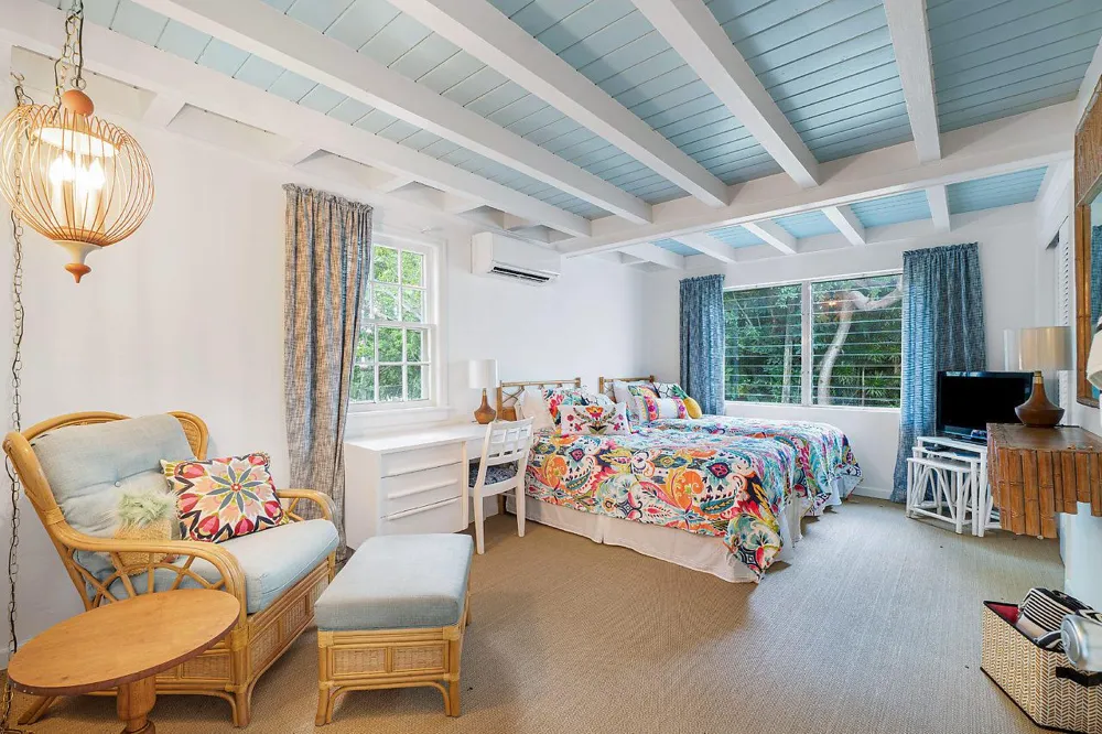1008 Ocean Boulevard Gulf Stream, FL 33483