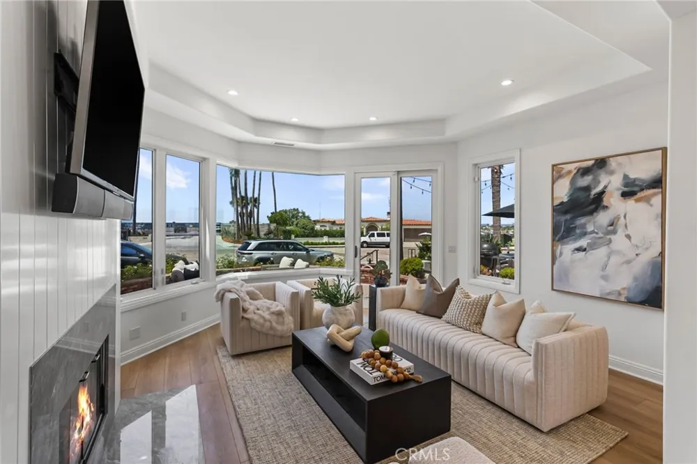2508 Ocean Boulevard Corona del Mar, CA 92625