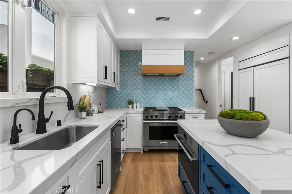 2508 Ocean Boulevard Corona del Mar, CA 92625