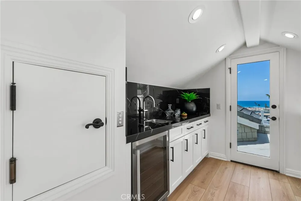 2508 Ocean Boulevard Corona del Mar, CA 92625