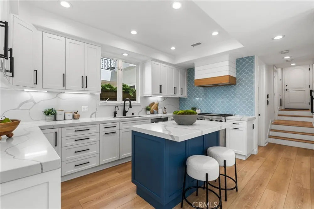 2508 Ocean Boulevard Corona del Mar, CA 92625