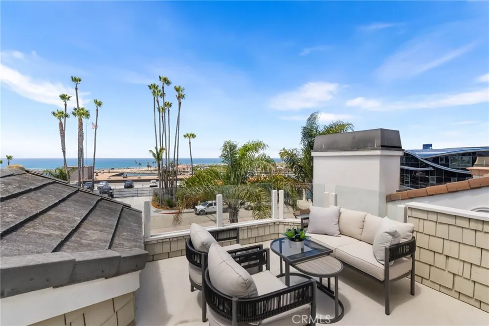 2508 Ocean Boulevard Corona del Mar, CA 92625