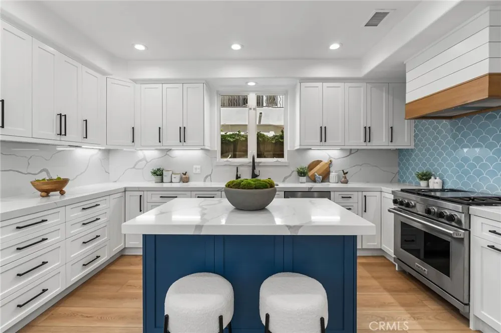 2508 Ocean Boulevard Corona del Mar, CA 92625