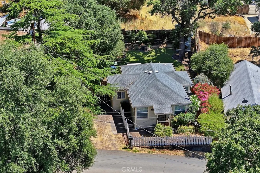 14033 Konocti Street Clearlake, CA 95422
