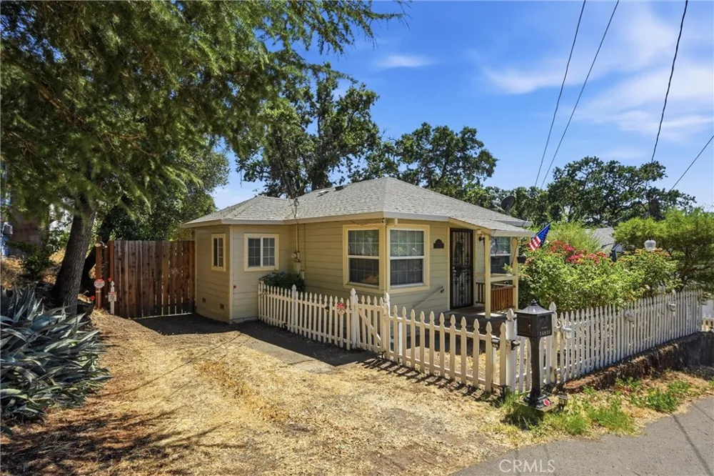 14033 Konocti Street Clearlake, CA 95422